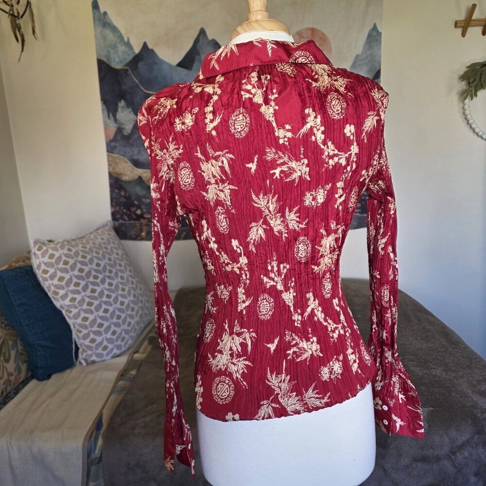 CrinkleRed - Picture 4 of 12